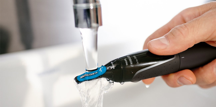 nose hair trimmer