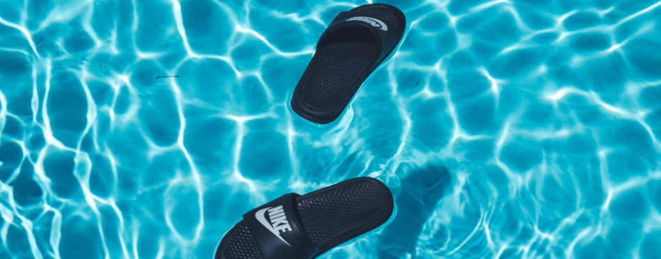 20 best slides for men in 2019 buying guide gear hungry
