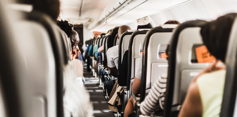 7 Tricks to Avoid Jet Lag