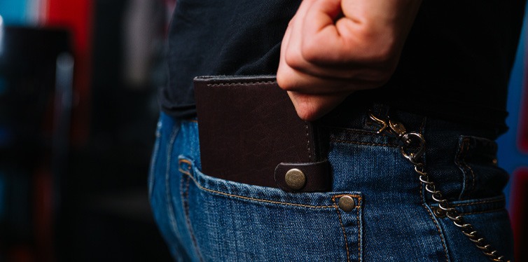 a chain wallet
