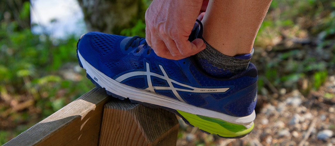 Best Asics Shoes for Men in 2021 