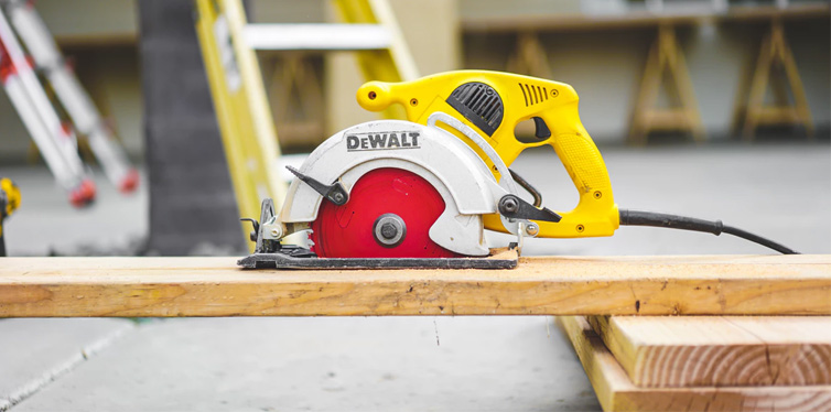 circular saw