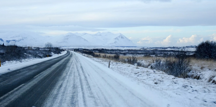 winter road