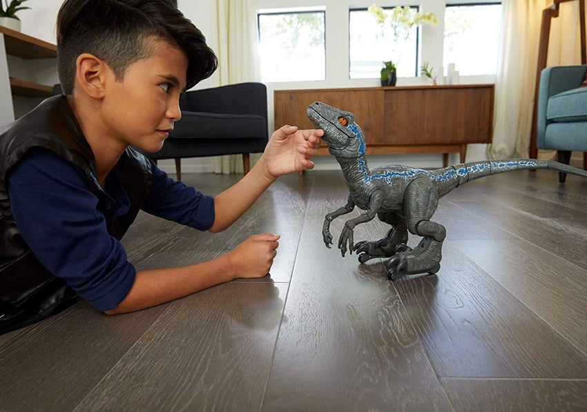  JURASSIC WORLD ALPHA TRAINING BLUE Dinosaur : Toys & Games