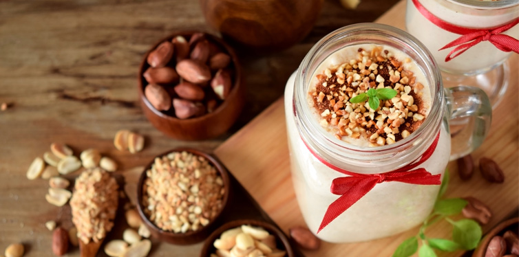 freakshake with peanuts
