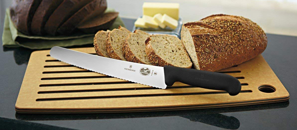Best Bread Knives in 2022 [Buying Guide] Gear Hungry
