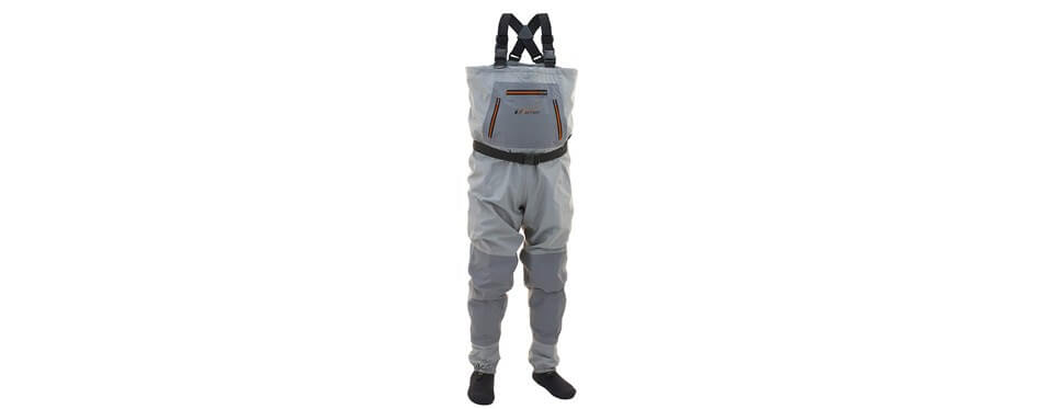 Best Wader Pants in 2022 [Buying Guide 