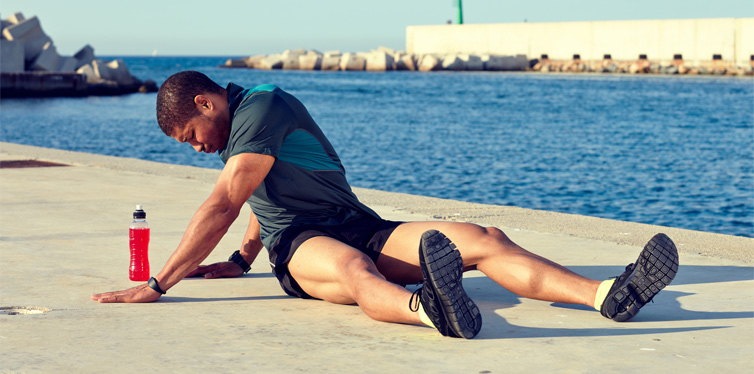 man doing cubicle crunches