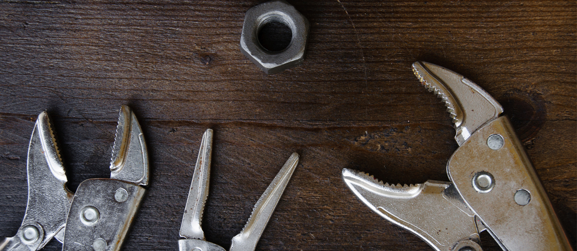 5 Best Locking Pliers In 2020 [Buying Guide] Gear Hungry