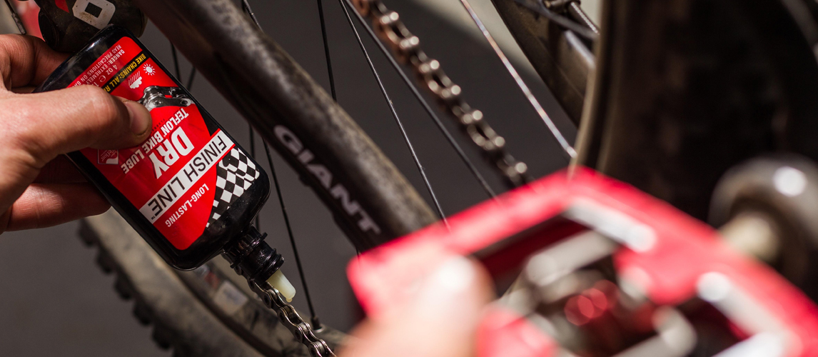 Best Bicycle Chain Lubes In 2022 [Buying Guide] Gear Hungry