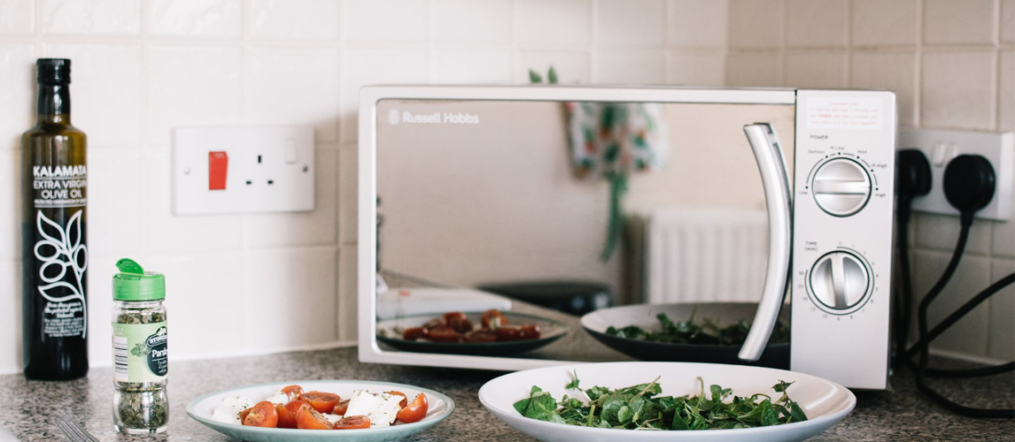 Best Microwaves In 2022 [Buying Guide] Gear Hungry