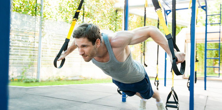 outdoor suspension straps workout