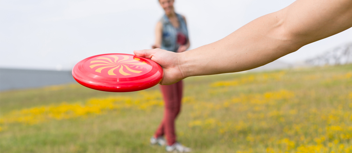 Best Frisbees In 2021 [Buying Guide] – Gear Hungry