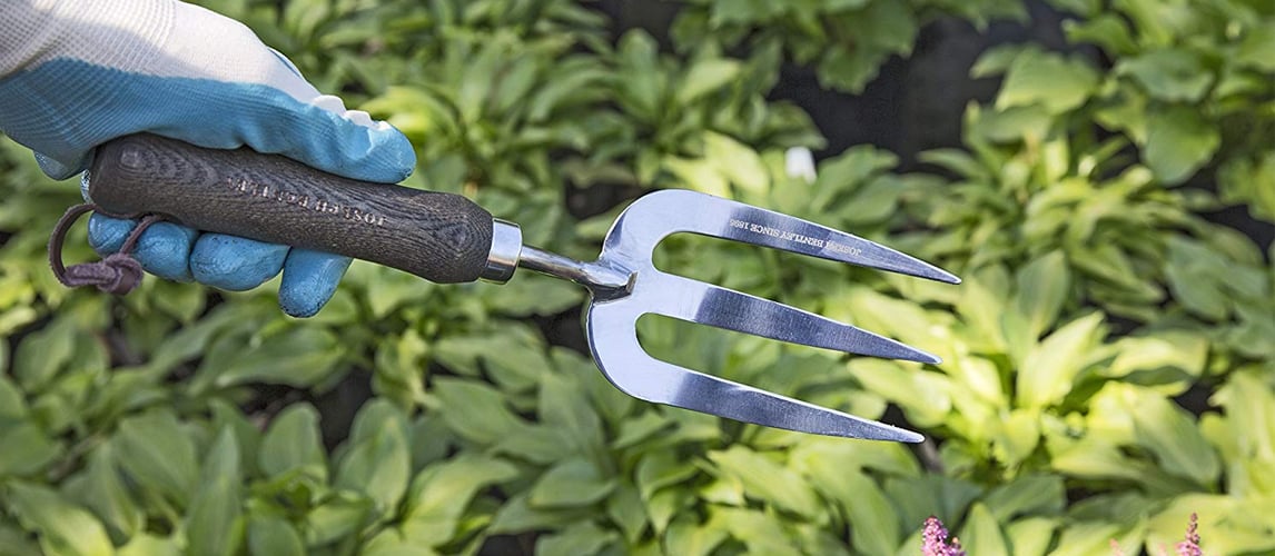 5 Best Garden Fork In 2020 Buying Guide Gear Hungry