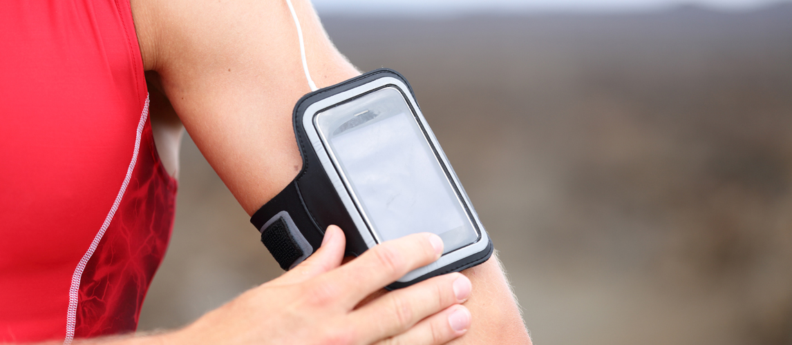 Best Running Armbands In 2022 [Buying Guide] Gear Hungry