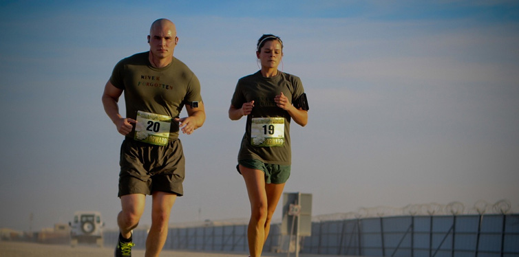 couple running