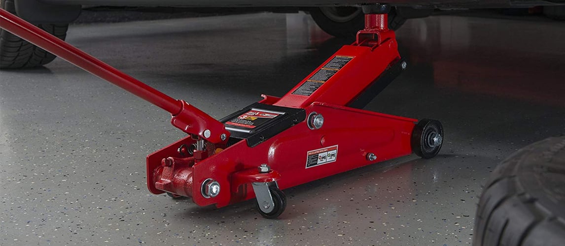 10 Best Floor Jacks In 2020 Buying Guide Gear Hungry
