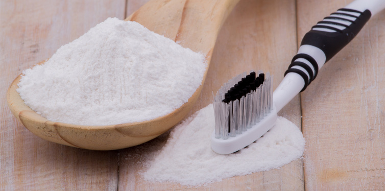 baking soda for teeth whitening