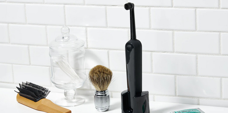 black electric toothbrush