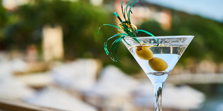 glass of martini