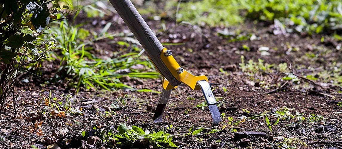 whats a garden hoe for