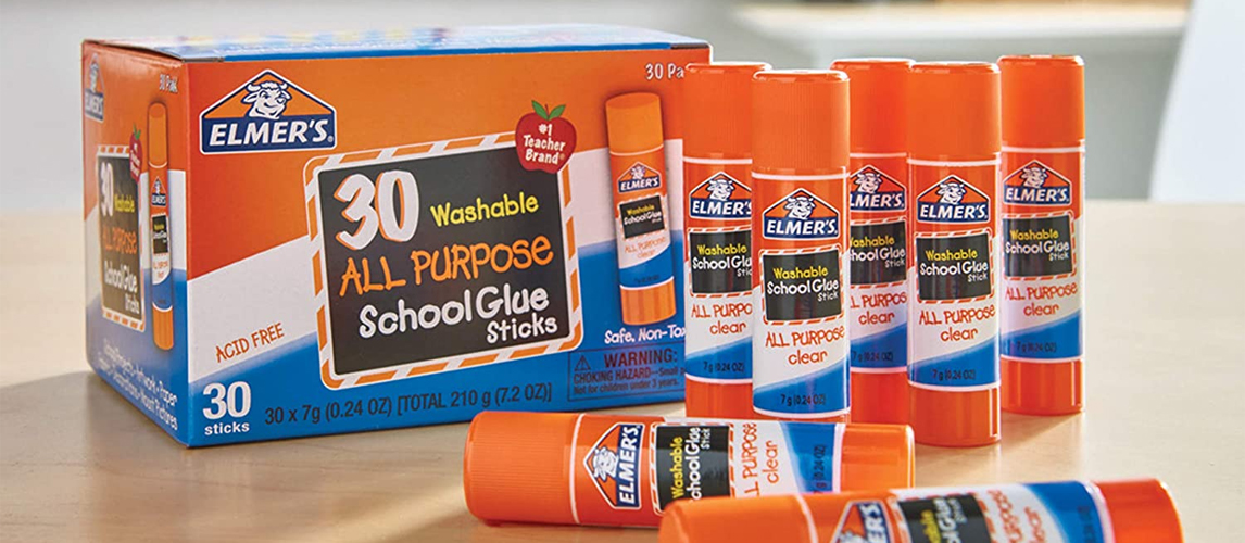 Best Glue Sticks In 2022 [Buying Guide] Gear Hungry