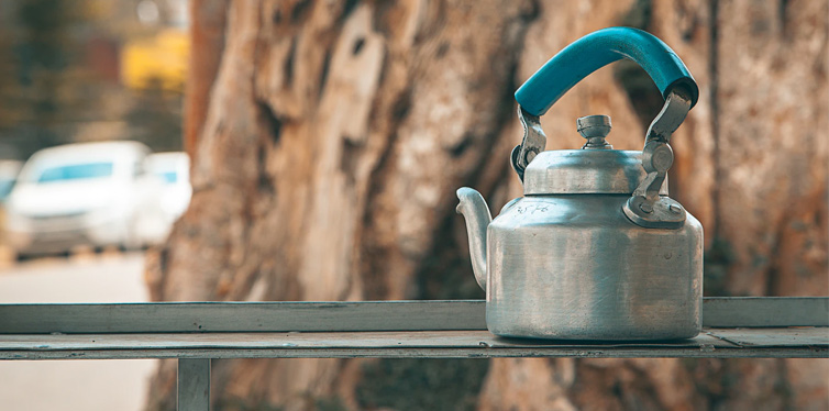 tea kettle