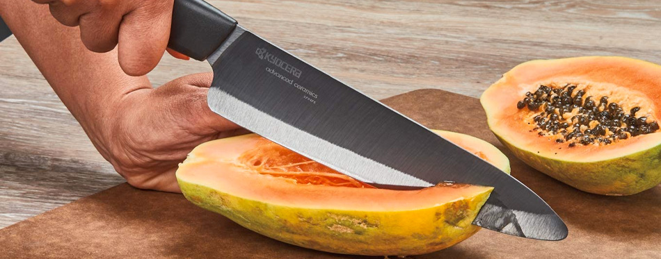 https://www.gearhungry.com/wp-content/uploads/2020/10/kyocera-advanced-ceramic-revolution-series-knife-2.jpg