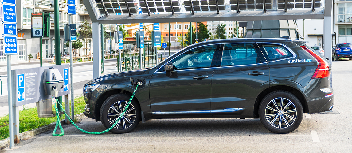 how electric car charging stations work