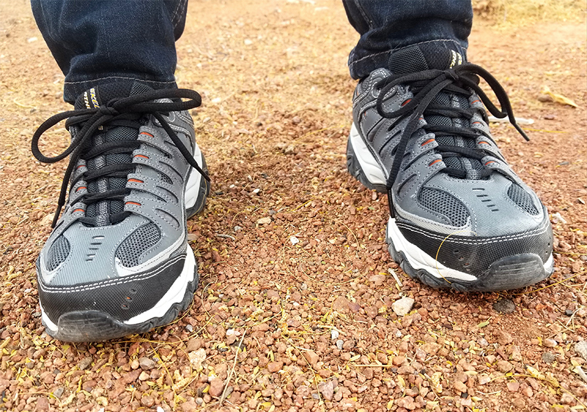 skechers after burn walking shoe