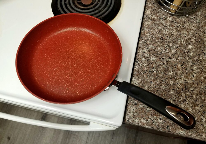 NonToxic, NonStick Ozeri Stone Earth Frying Pan Review GearHungry