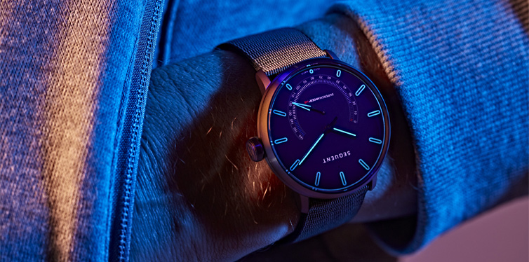 sequent titanium electron smartwatch