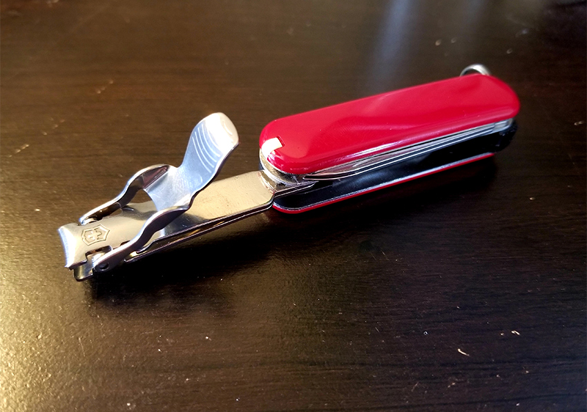 victorinox 580 swiss army knife