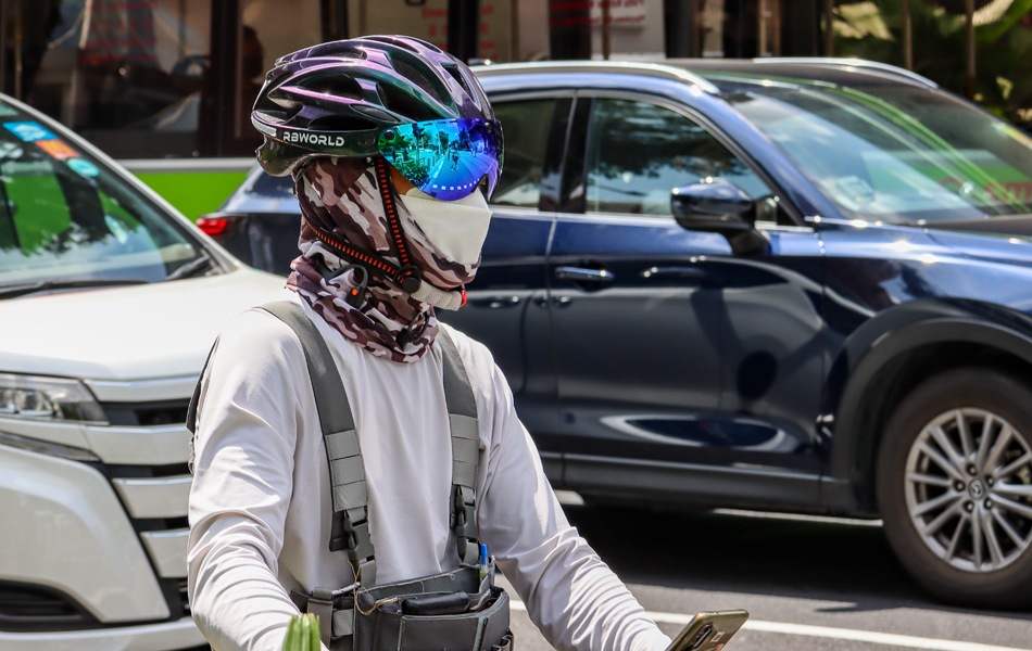 biker with a neck gaiter