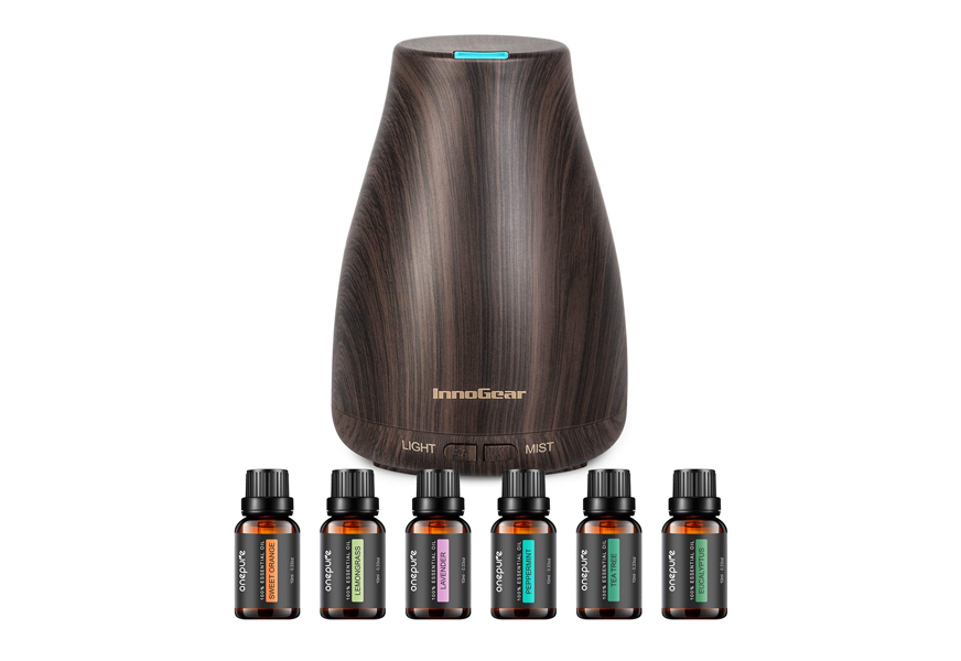 innogear essential oil diffuser with oils