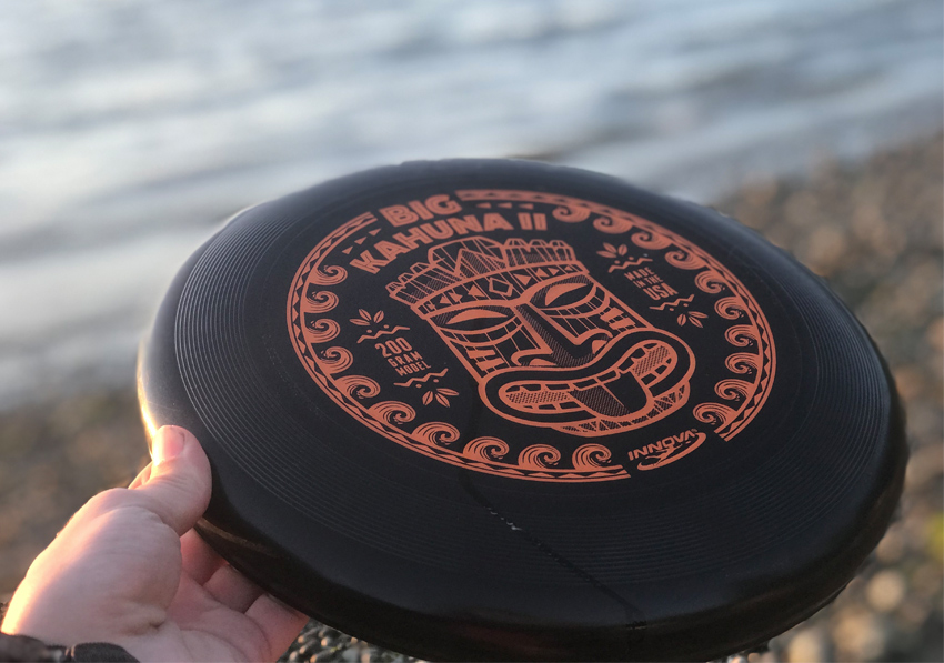 innova big kahuna II beach frisbee