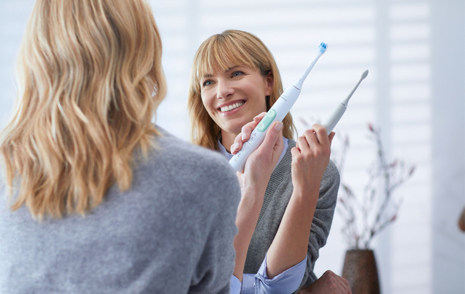 using electric toothbrush