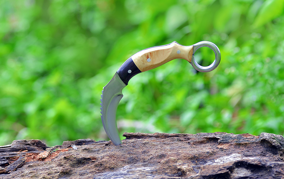 karambit blade