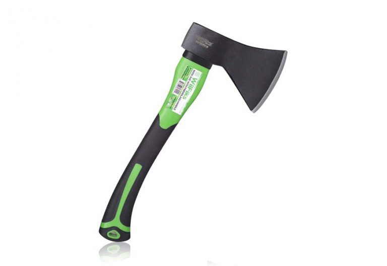 Lumberjack Dreams The Best Axes For Chopping Wood Gear Hungry