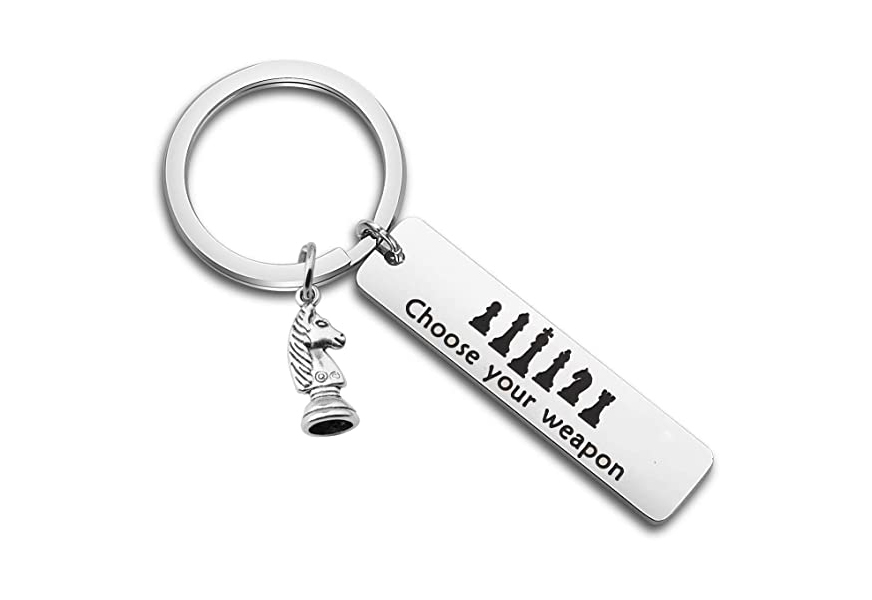 seiraa chess keychain