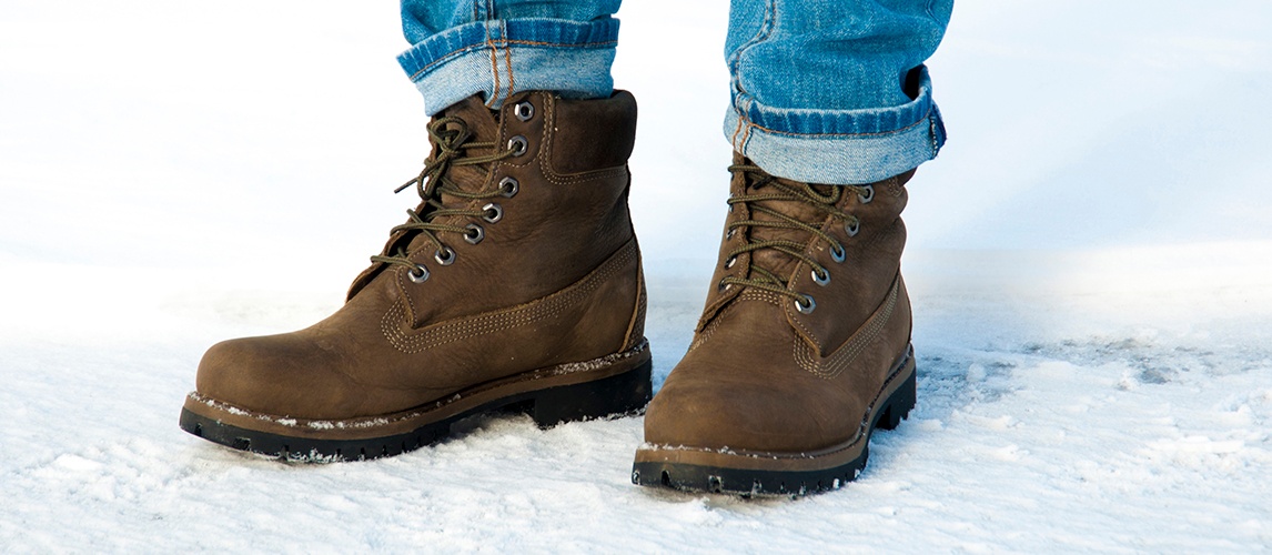 WOMENS FAUX FUR TRIM FLEECE LINED WINTER BOOTS FLAT MID CALF GRIP SOLE BOOT SHOE WOMENS FAUX FUR TRIM FLEECE LINED WINTER BOOTS FLAT MID CALF GRIP SOLE BOOT SHOE