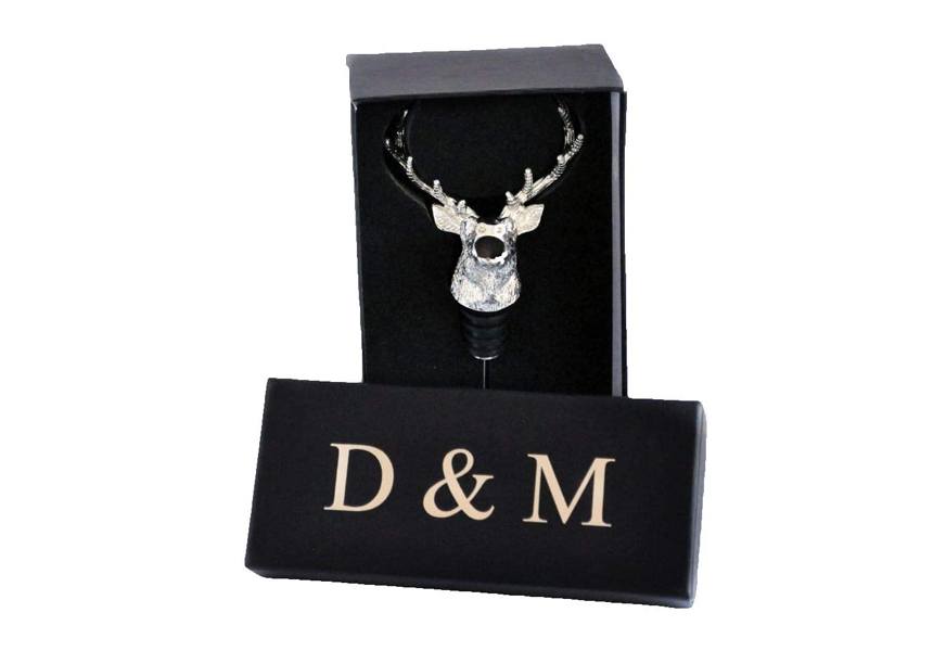d & m stag animal wine pourer aerator