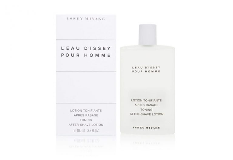 Best Aftershaves For Men in 2022 [Buying Guide] Gear Hungry