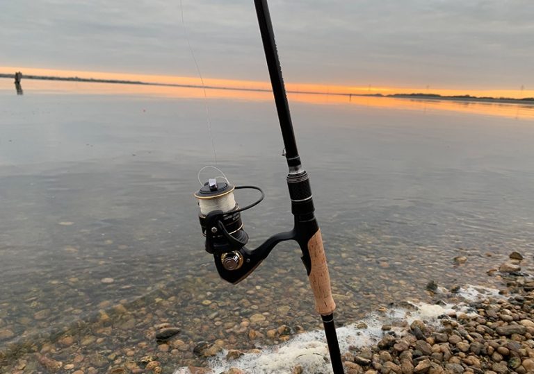 Beginner Fishing With The PLUSINNO Elite Hunter Fishing Rod And Reel GearHungry