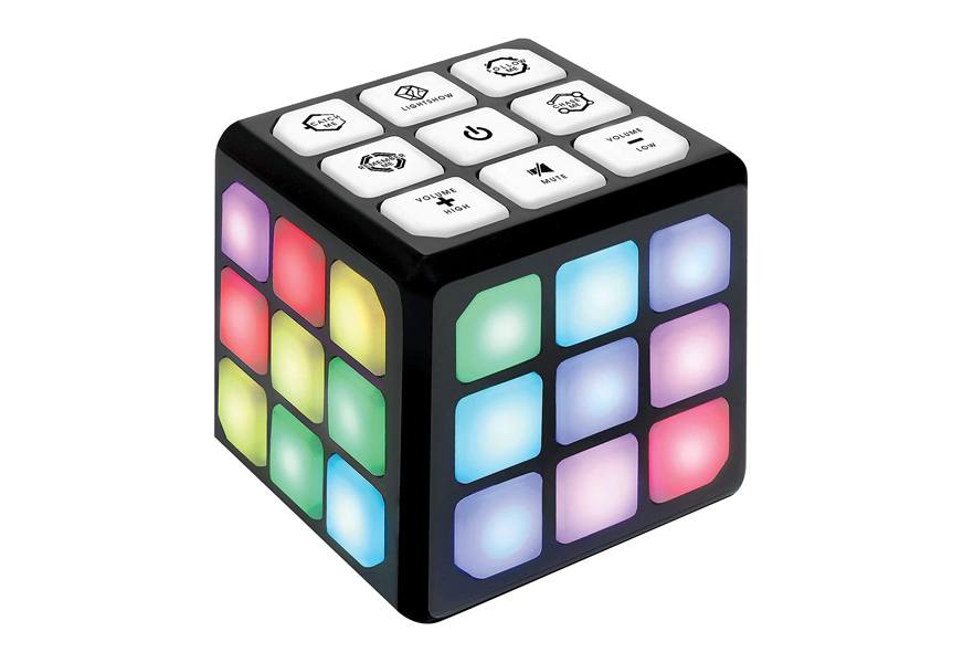 winning fingers flashing cube
