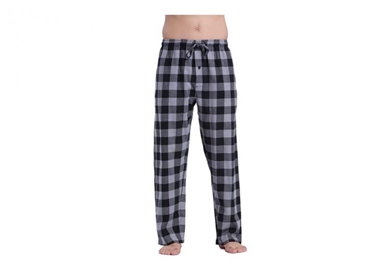 Best Men's Pajama Pants In 2022 [Buying Guide] Gear Hungry