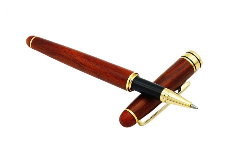 Best Writing Pens For Work in 2022 [Buying Guide] Gear Hungry