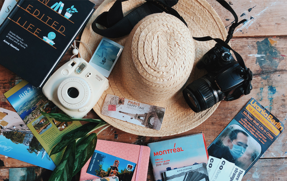 travel camera on the table faq