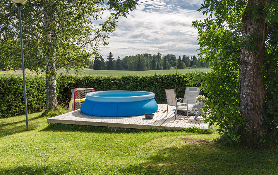 backyard inflatable pools