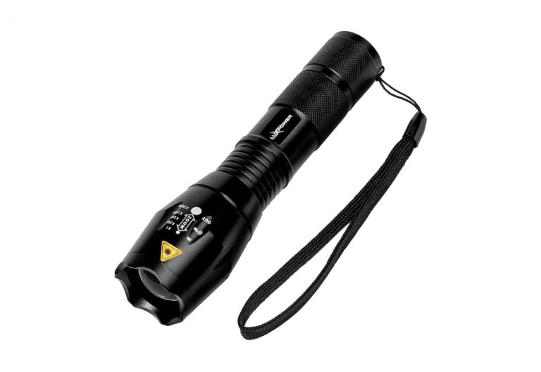 Best Self Defence Flashlights In 2022 [Buying Guide] Gear Hungry